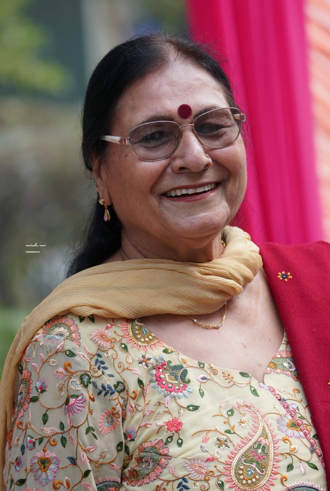 DR. MANJIT INDIRA