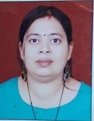 DR. ROOPSHREE